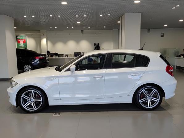 BMW 1 серии I (E81/E82/E87/E88) Рестайлинг с пробегом 2011 года, цена 877 000 рублей, 151046 км, хэтчбек, Автокод Объявления