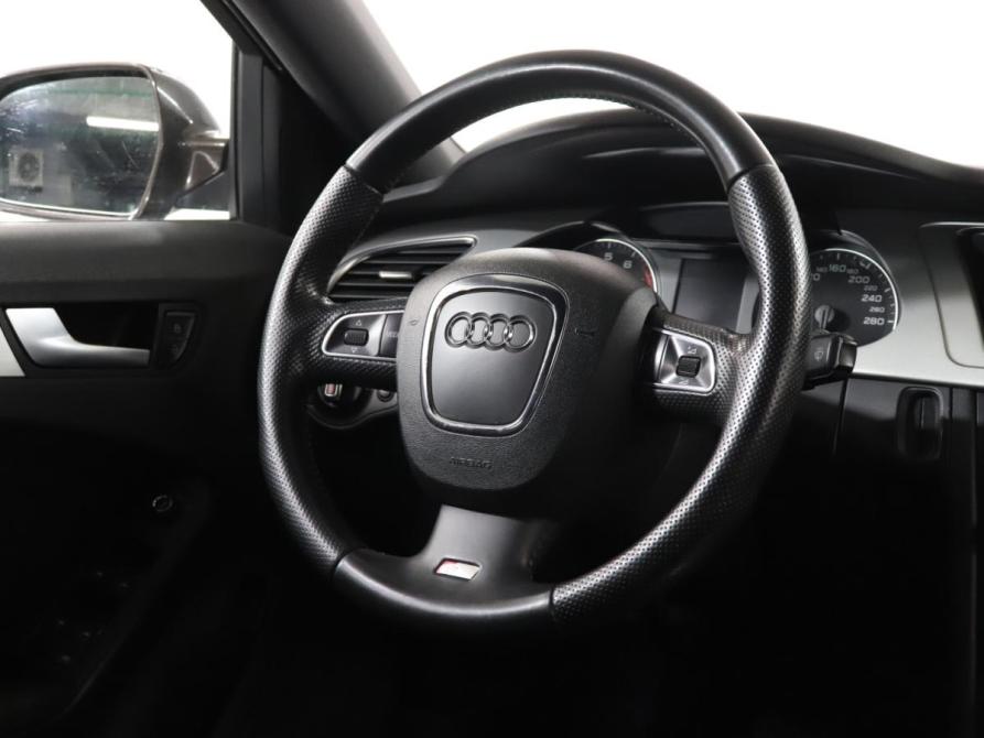 Audi A4 IV (B8) Москва  - изображение 15