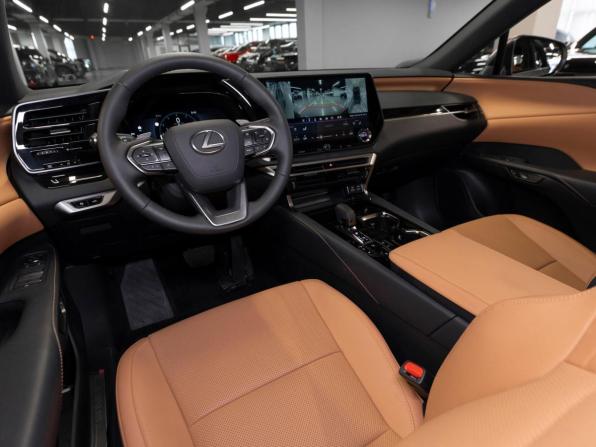 Lexus RX V с пробегом 2026 года, цена 7 750 000 рублей, 50 км, внедорожник, Автокод Объявления