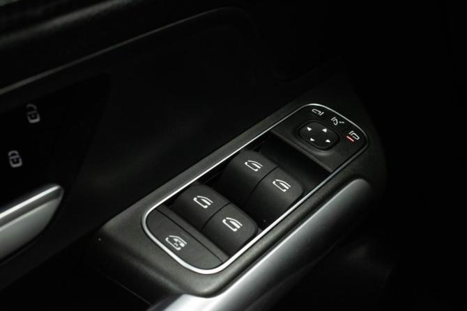 Mercedes-Benz GLA II (H247) с пробегом 2020 года, цена 3 499 000 рублей, 29518 км, внедорожник, Автокод Объявления