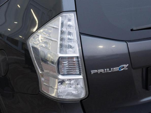 Toyota Prius Alpha I (ZVW40/41) с пробегом 2012 года, цена 1 250 000 рублей, 231475 км, универсал, Автокод Объявления