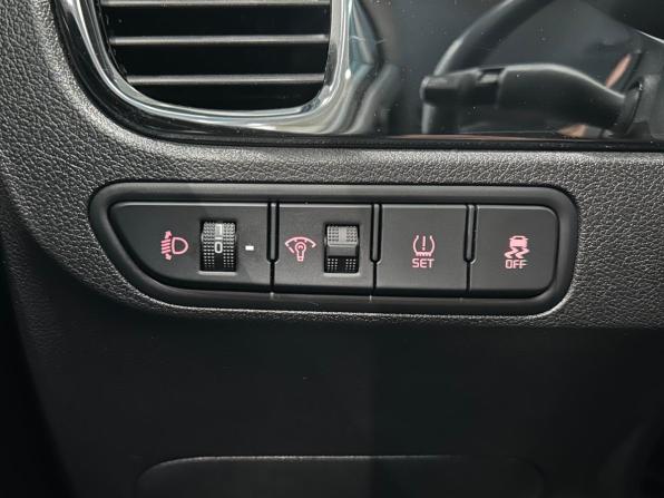 Kia Rio IV с пробегом 2019 года, цена 1 229 000 рублей, 143644 км, седан, Автокод Объявления