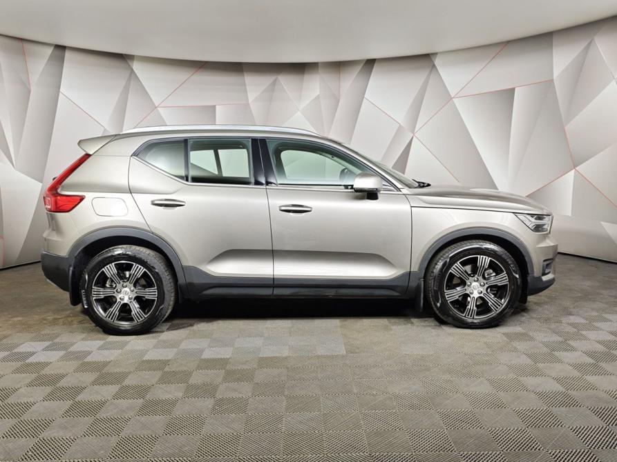 Volvo XC40 I Москва  - изображение 6