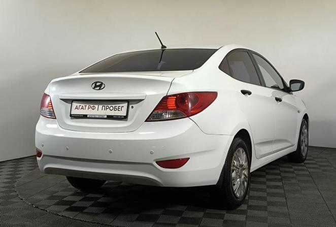 Hyundai Solaris I с пробегом 2013 года, цена 811 000 рублей, 121330 км, седан, Автокод Объявления