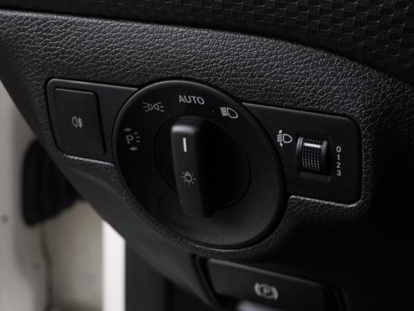Mercedes-Benz A-Класс III (W176) Рестайлинг с пробегом 2016 года, цена 1 424 000 рублей, 143523 км, хэтчбек, Автокод Объявления