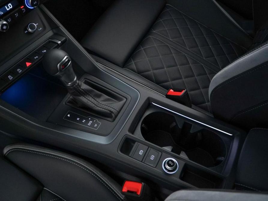 Audi Q3 II (F3) Москва  - изображение 17