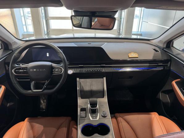 Omoda C5 I с пробегом 2023 года, цена 1 824 000 рублей, 42000 км, внедорожник, Автокод Объявления