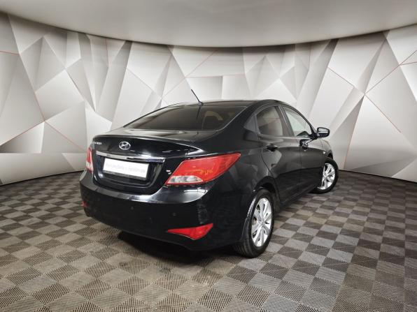 Hyundai Solaris I Рестайлинг с пробегом 2016 года, цена 997 000 рублей, 114333 км, седан, Автокод Объявления