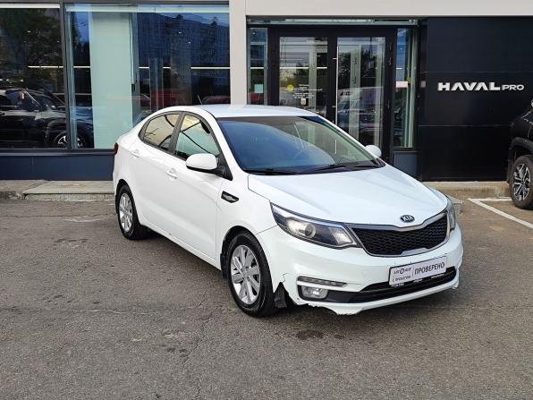 Kia Rio III Рестайлинг с пробегом 2016 года, цена 979 000 рублей, 164377 км, седан, Автокод Объявления