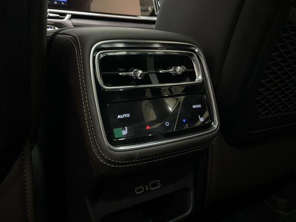 Geely Monjaro I Рестайлинг 2 с пробегом 2025 года, цена 4 130 000 рублей, 16 км, внедорожник, Автокод Объявления
