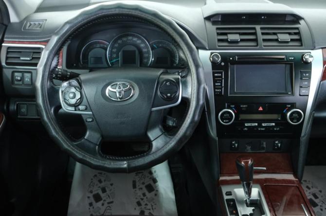 Toyota Camry VII (XV50) с пробегом 2012 года, цена 1 599 000 рублей, 232000 км, седан, Автокод Объявления