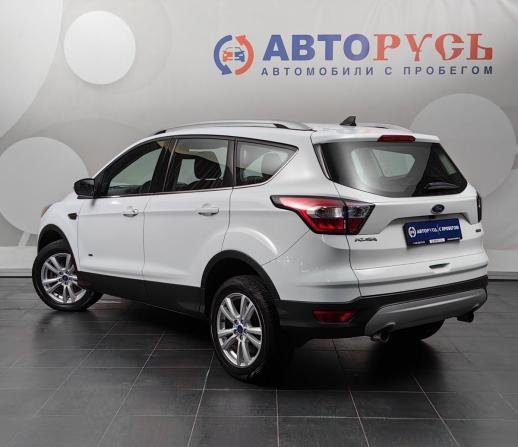 Ford Kuga II Рестайлинг с пробегом 2017 года, цена 1 649 000 рублей, 115558 км, внедорожник, Автокод Объявления