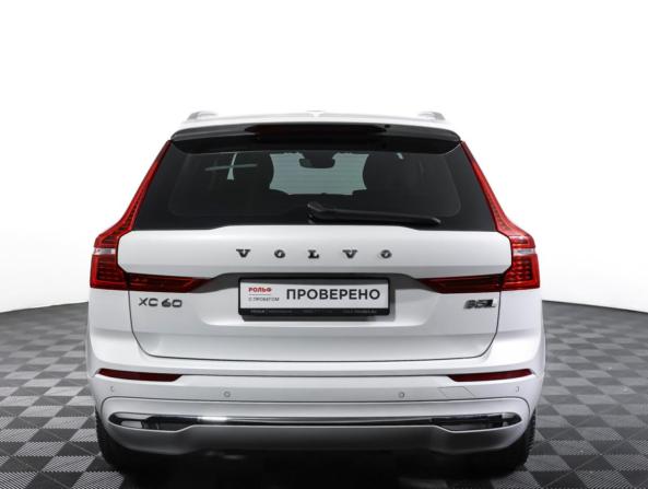 Volvo XC60 II Рестайлинг с пробегом 2022 года, цена 4 258 000 рублей, 40000 км, внедорожник, Автокод Объявления