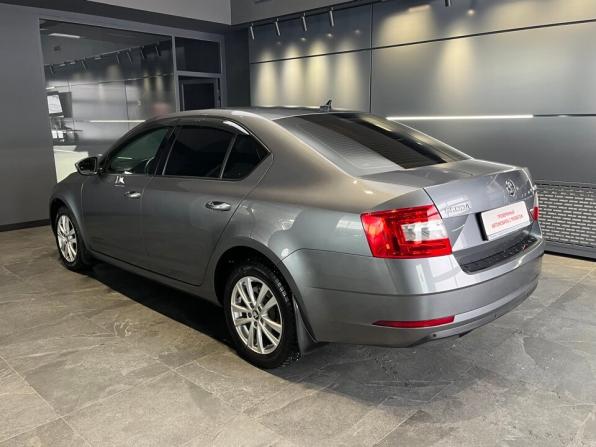 Skoda Octavia III (A7) Рестайлинг с пробегом 2017 года, цена 1 745 000 рублей, 108000 км, лифтбек, Автокод Объявления