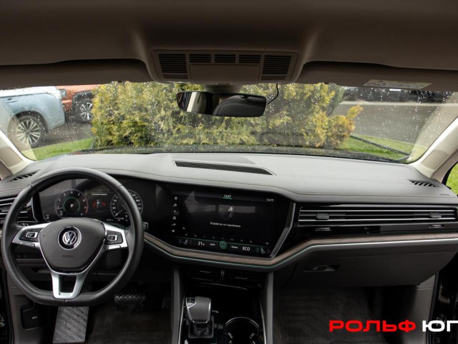Volkswagen Touareg III Москва  - изображение 10