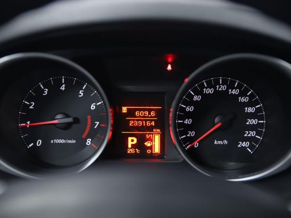 Mitsubishi ASX I с пробегом 2011 года, цена 990 000 рублей, 239164 км, внедорожник, Автокод Объявления