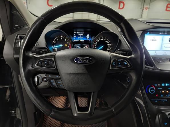 Ford Kuga II Рестайлинг с пробегом 2017 года, цена 1 375 000 рублей, 195132 км, внедорожник, Автокод Объявления