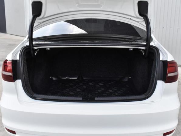 Volkswagen Jetta VI Рестайлинг с пробегом 2016 года, цена 1 250 000 рублей, 111082 км, седан, Автокод Объявления