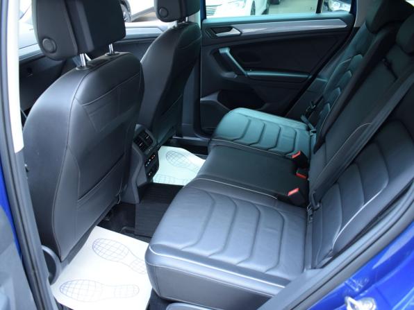 Volkswagen Tiguan II Рестайлинг с пробегом 2021 года, цена 2 410 000 рублей, 56061 км, внедорожник, Автокод Объявления