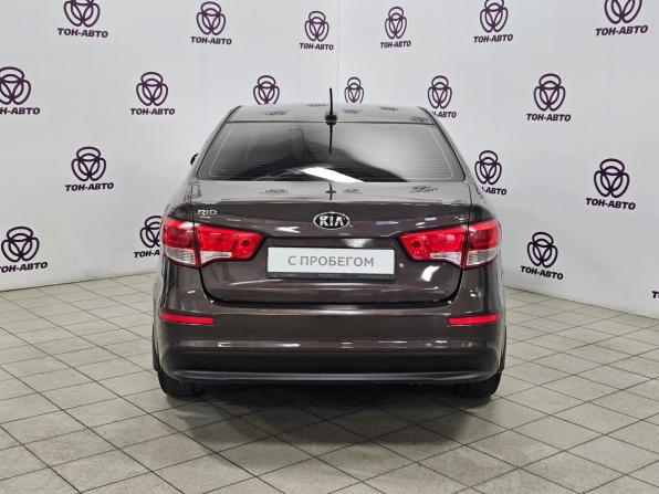 Kia Rio III Рестайлинг с пробегом 2017 года, цена 932 000 рублей, 162672 км, седан, Автокод Объявления
