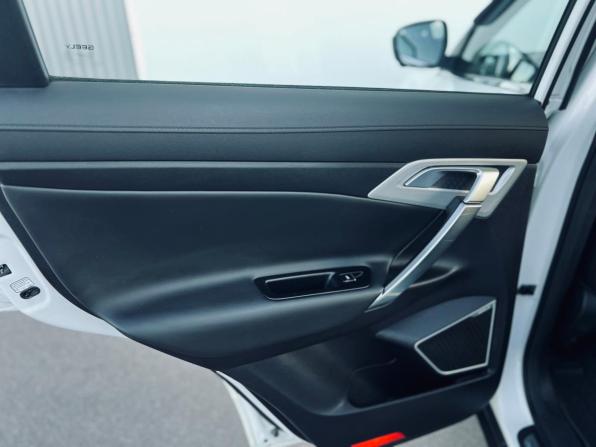 Geely Atlas I с пробегом 2021 года, цена 1 540 000 рублей, 99000 км, внедорожник, Автокод Объявления