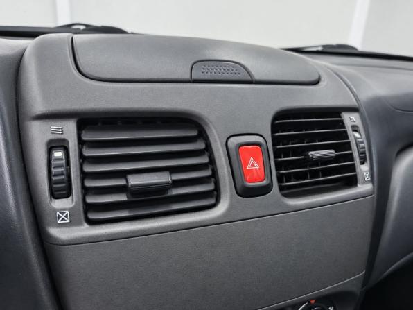 Nissan Almera II (N16) Рестайлинг с пробегом 2005 года, цена 429 000 рублей, 202889 км, седан, Автокод Объявления