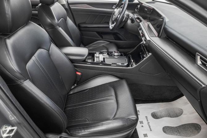 Kia K5 III с пробегом 2020 года, цена 2 799 000 рублей, 31300 км, седан, Автокод Объявления