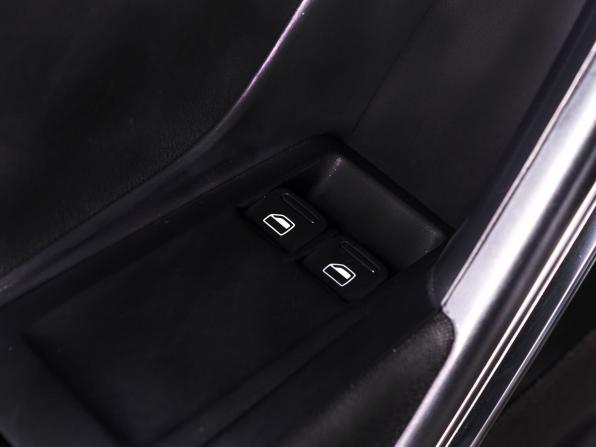 Volkswagen Beetle II (A5) с пробегом 2014 года, цена 1 150 000 рублей, 207976 км, хэтчбек, Автокод Объявления