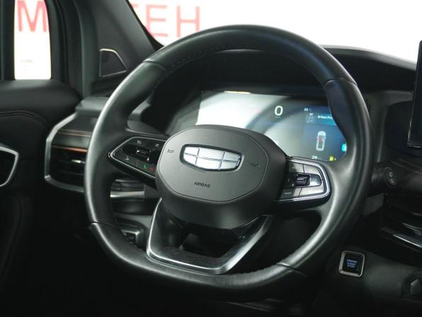 Geely Okavango I Рестайлинг с пробегом 2024 года, цена 2 443 000 рублей, 135235 км, внедорожник, Автокод Объявления