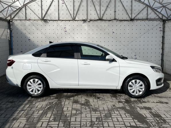 Lada (ВАЗ) Vesta I Рестайлинг (NG) с пробегом 2023 года, цена 1 240 000 рублей, 48500 км, седан, Автокод Объявления