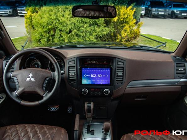 Mitsubishi Pajero IV Рестайлинг 1 с пробегом 2012 года, цена 1 788 000 рублей, 212183 км, внедорожник, Автокод Объявления