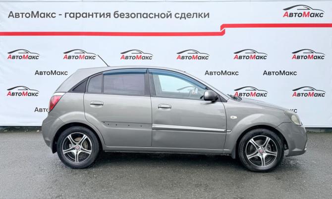 Kia Rio II Рестайлинг с пробегом 2010 года, цена 540 000 рублей, 174882 км, хэтчбек, Автокод Объявления