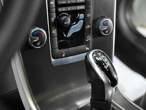 Volvo XC60 I Рестайлинг с пробегом 2014 года, цена 1 419 000 рублей, 127937 км, внедорожник, Автокод Объявления