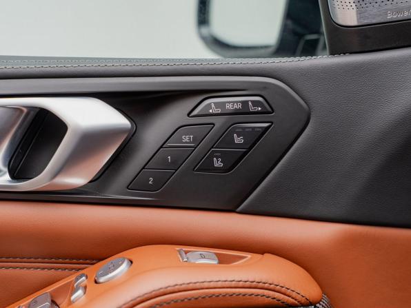 Alpina XB7 G07 Рестайлинг с пробегом 2024 года, цена 24 490 000 рублей, 48550 км, внедорожник, Автокод Объявления