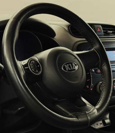 Kia Soul II с пробегом 2015 года, цена 1 030 000 рублей, 137262 км, хэтчбек, Автокод Объявления