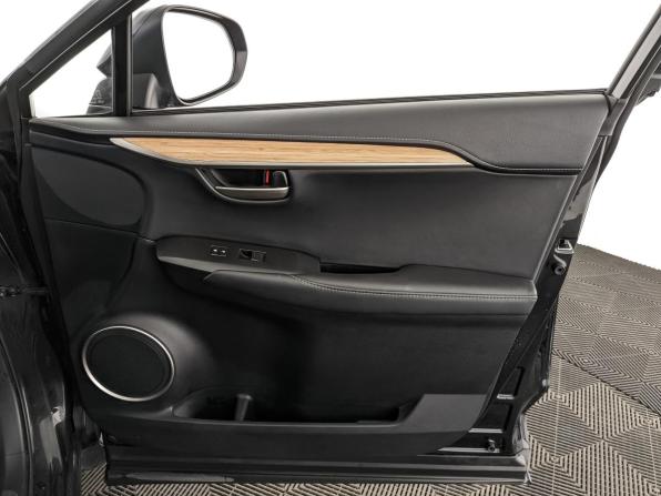 Lexus NX I с пробегом 2016 года, цена 2 850 000 рублей, 126271 км, внедорожник, Автокод Объявления