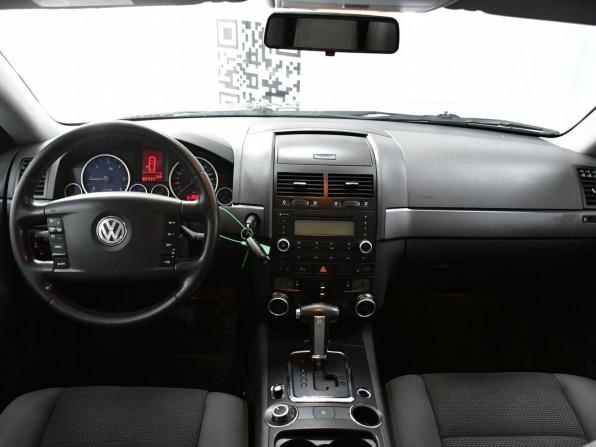 Volkswagen Touareg I Рестайлинг с пробегом 2008 года, цена 1 075 000 рублей, 366312 км, внедорожник, Автокод Объявления