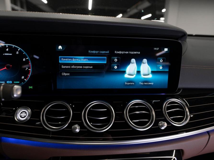 Mercedes-Benz E-Класс V (W213 S213 C238) Рестайлинг Москва  - изображение 24