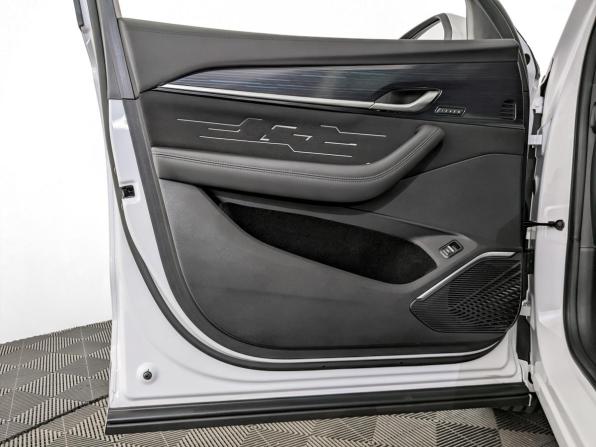 Geely Monjaro I с пробегом 2024 года, цена 3 600 000 рублей, 13494 км, внедорожник, Автокод Объявления