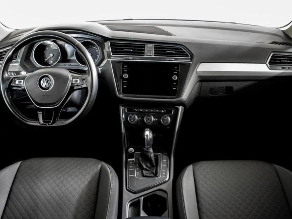 Volkswagen Tiguan II с пробегом 2019 года, цена 1 700 000 рублей, 149287 км, внедорожник, Автокод Объявления