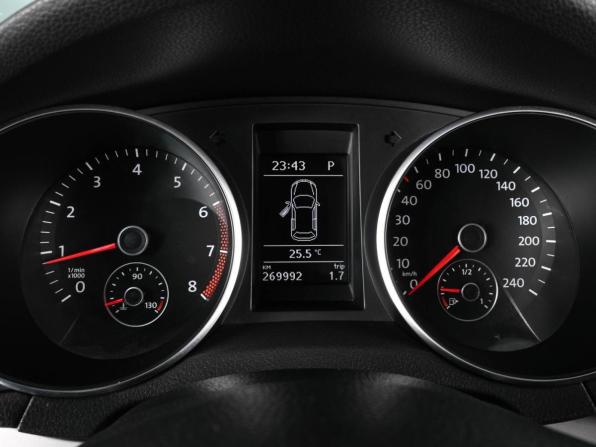 Volkswagen Golf VI с пробегом 2010 года, цена 829 000 рублей, 269992 км, хэтчбек, Автокод Объявления