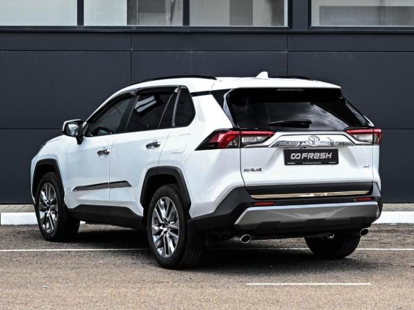Toyota RAV4 V (XA50) с пробегом 2021 года, цена 4 334 000 рублей, 5038 км, внедорожник, Автокод Объявления