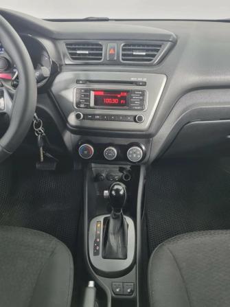 Kia Rio III Рестайлинг с пробегом 2016 года, цена 800 000 рублей, 205170 км, седан, Автокод Объявления