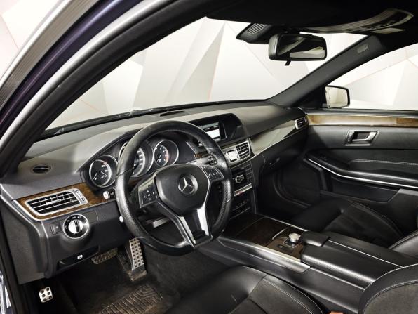 Mercedes-Benz E-Класс IV (W212 S212 C207) Рестайлинг с пробегом 2013 года, цена 1 751 000 рублей, 231300 км, седан, Автокод Объявления