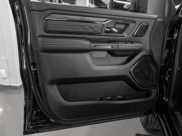 Ram 1500 V Рестайлинг с пробегом 2026 года, цена 10 700 000 рублей, 44 км, пикап, Автокод Объявления