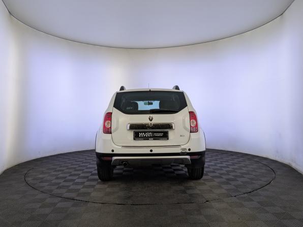 Renault Duster I с пробегом 2015 года, цена 1 250 000 рублей, 116283 км, внедорожник, Автокод Объявления