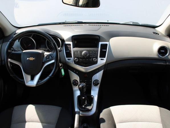 Chevrolet Cruze I Рестайлинг с пробегом 2012 года, цена 629 000 рублей, 136927 км, хэтчбек, Автокод Объявления