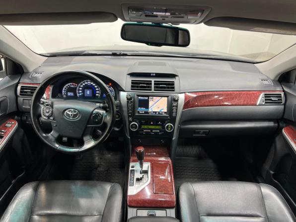 Toyota Camry VII (XV50) с пробегом 2014 года, цена 1 830 000 рублей, 176000 км, седан, Автокод Объявления