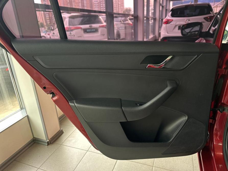 Skoda Rapid I Санкт-Петербург  - изображение 25