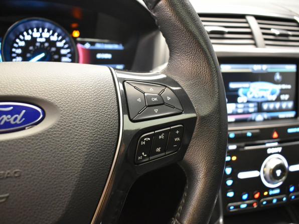 Ford Explorer V Рестайлинг с пробегом 2016 года, цена 2 370 000 рублей, 187683 км, внедорожник, Автокод Объявления